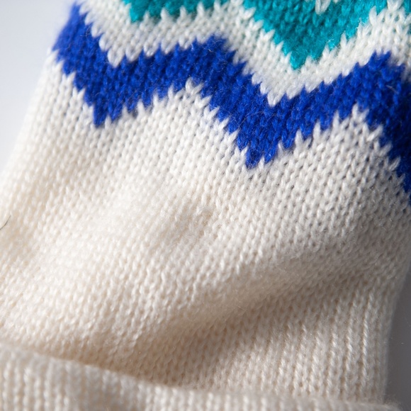 Vintage 80s Knit Winter Chevron Pattern Hat - Picture 6 of 7